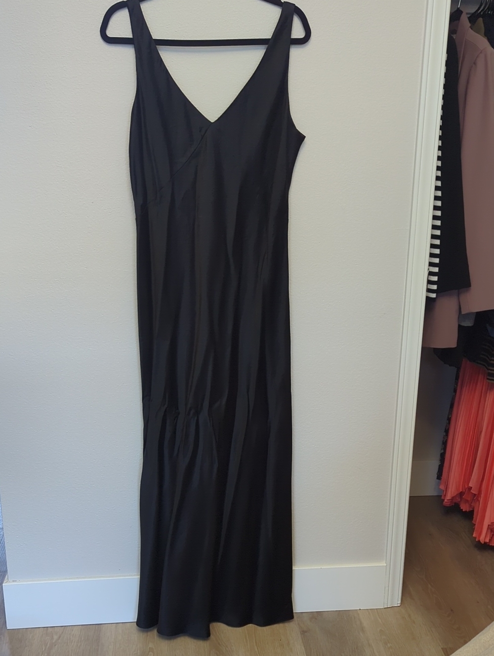 Vince Black V-Neck Slip Dressvince XL